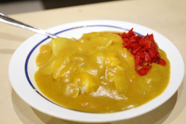 「バスセンターカレー」の実物