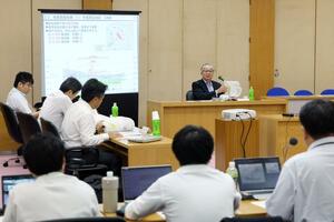 液状化対策の方針を決めた新潟市の対策検討会議=30日、新潟市中央区