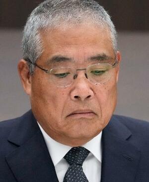 記者会見する三菱商事の中西勝也社長=27日午後、東京都千代田区