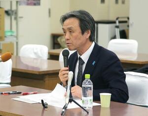 県議会拉致議連で講演する蓮池薫さん=7日、新潟市中央区