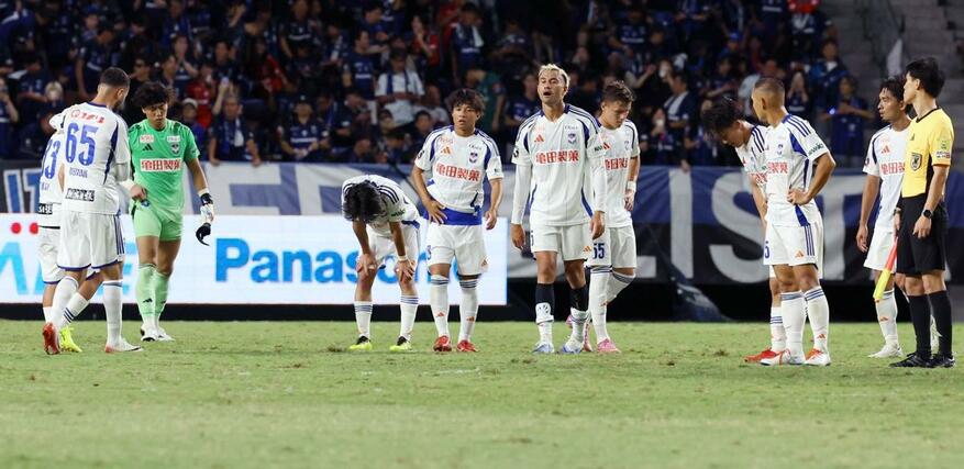 先制するも逆転負けを喫した新潟＝パナソニックスタジアム吹田
