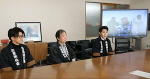 タイでの「日本祭り」参加について報告する三条凧協会＝三条市役所