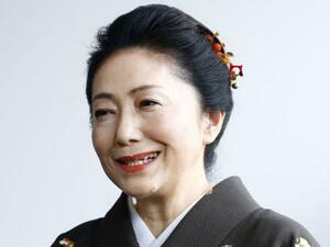 　インタビューに答える石川さゆりさん