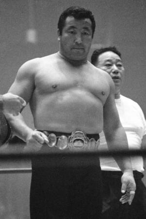 リング上の力道山=1962年4月、東京都内