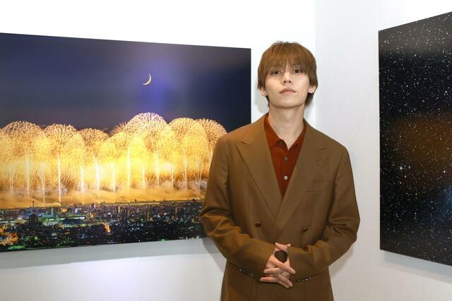 2月に新潟公演を行うDa-iCEの岩岡徹さん=新潟市中央区万代3 新潟日報メディアシップ20階