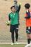 いわきとの練習試合で指示を出すGK藤田和輝=宮崎県都城市