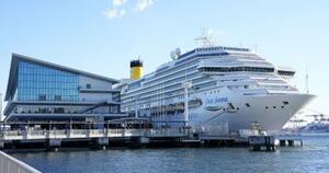 愛知・名古屋アジア大会で選手の宿泊拠点として活用されるクルーズ船「コスタ・セレーナ」号=23日午後、東京都江東区