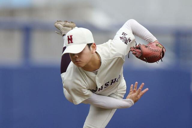 新潟北－新潟商　新潟商の先発・成田隼＝エコスタ