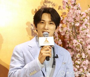 八重桜に思いを馳せた町田啓太 （C）ORICON NewS inc.