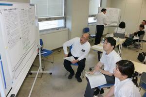 働く世代の生涯学習の充実に向けて、提言書をまとめる県社会教育委員会
