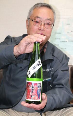 酒米や使用する肥料、商品ラベルなど、100%柏崎産にこだわった純米吟醸酒「兜巾山」