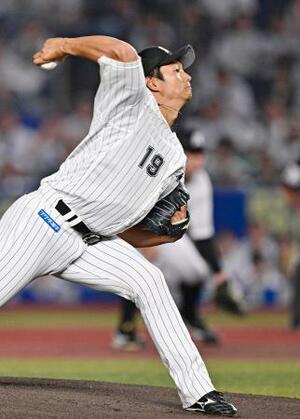 西武戦に先発したロッテ・唐川=ZOZOマリン
