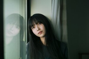 書き下ろしエッセイ『LOST LETTER』を発売する久保史緒里　撮影／細居幸次郎