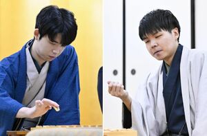 左から藤井聡太棋王と増田康宏八段