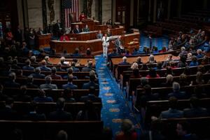 　米下院本会議場＝２０２２年１１月、ワシントン（ゲッティ＝共同）