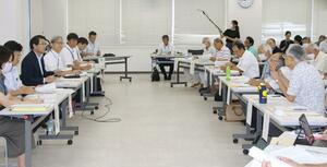能登半島地震の初期対応について地域の意見を聴く会=7月31日、新潟市西区役所
