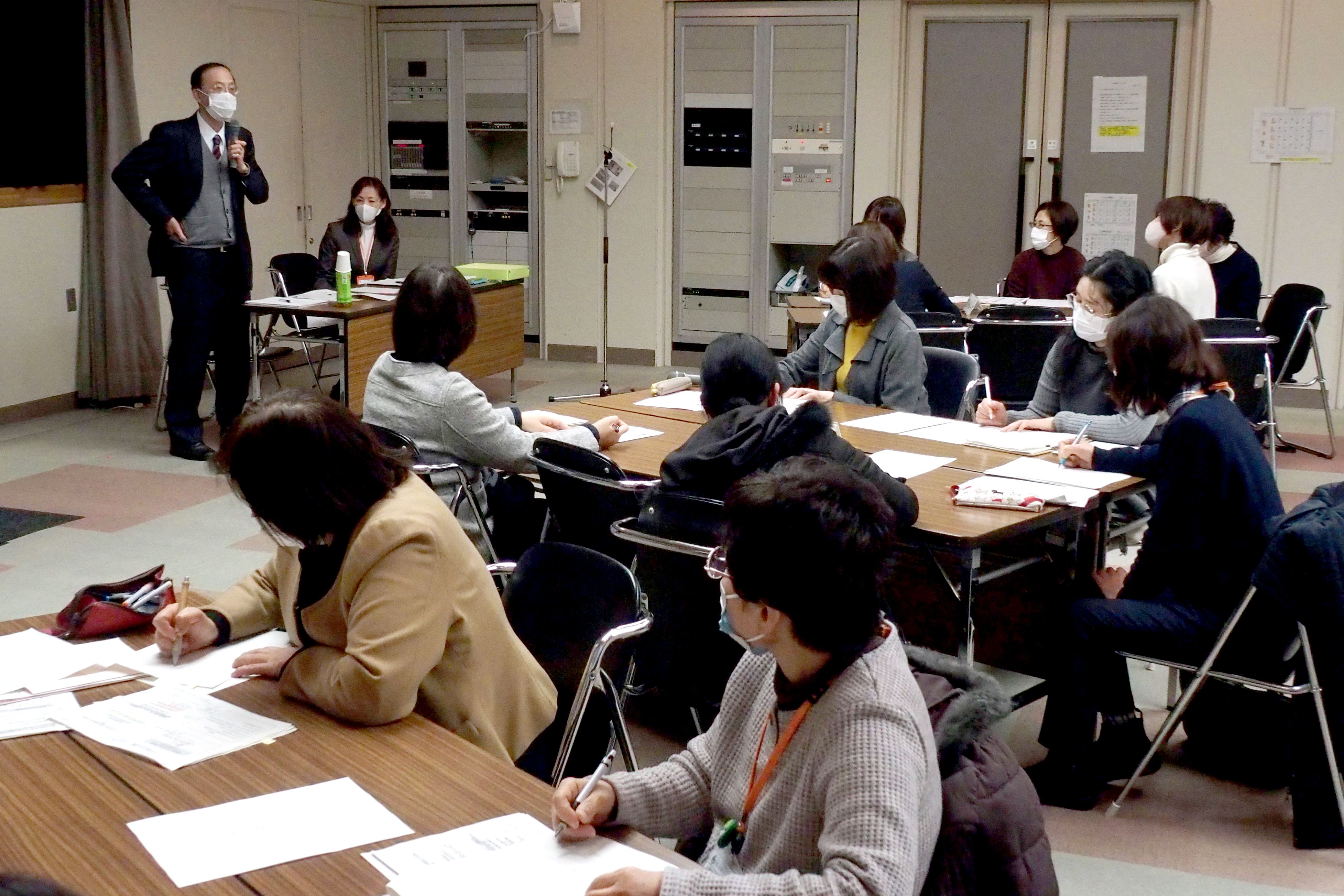 夏休み明けへ子どものｓｏｓキャッチを 学校以外にも居場所はあるよ 新潟日報デジタルプラス