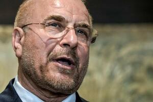 　イランのガリバフ国会議長＝２０２４年１０月、レバノン・ベイルート（ＡＰ＝共同）