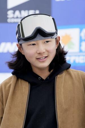 スノーボード全日本選手権男子ハーフパイプで2位の村上広乃輔=2日、高鷲スノーパーク