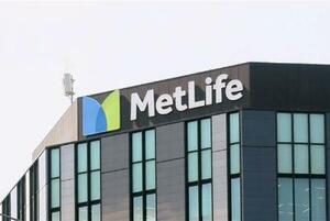 　メットライフ生命保険のロゴ＝１７日、東京都中央区