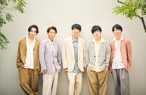 5年ぶりの新曲「Five」がデジタルでヒット中の嵐