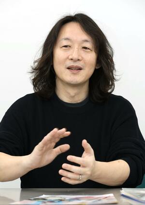 「会場には出店や展示もあり、幅広い日本文化に触れられる」と語る総合プロデューサーの能登剛史さん=新潟市中央区