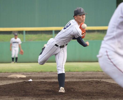 新潟産大付－村上桜ケ丘　新潟産大付の田中拓朗投手＝新発田市五十公野