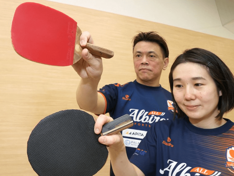 ペンホルダー健在なり 卓球ラケット | 新潟日報