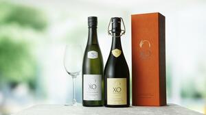 柿崎区産の酒米や湧き水を使って醸造された高級日本酒「XO」2種(ワッカジャパン提供)