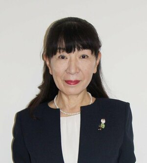 小泉明美氏