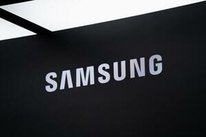 韓国サムスン電子のロゴ=2025年12月、ソウル(ゲッティ=共同)