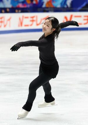公式練習に臨む中井亜美＝国立代々木競技場（写真映像部・新井田悠）
