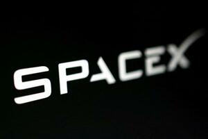　スペースＸのロゴ（ロイター＝共同）
