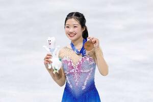 女子で銅メダルを獲得した中井亜美=ミラノ(共同)