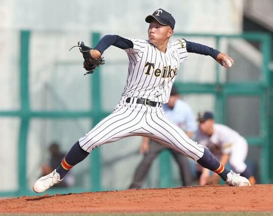 帝京長岡－小松大谷　帝京長岡の先発・工藤壱朗＝富山市民球場アルペンスタジアム