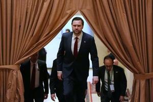 　バンス米副大統領＝１１日、イスラマバード（ゲッティ＝共同）