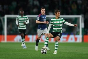 　フル出場した守田英正＝７日（ゲッティ＝共同）