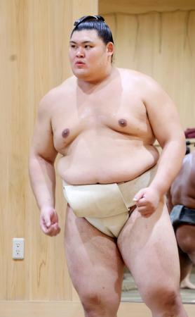 秋場所に向け、稽古する大の里=茨城県阿見町の二所ノ関部屋