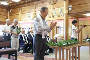 満蒙開拓に従事し亡くなった人を哀悼した慰霊祭=9日、新潟市中央区の護国神社