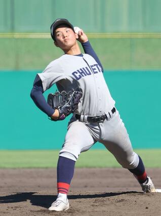 新潟南－中越　中越の雨木天空。８回コールド勝ち。完投で１失点＝９月１６日、 長岡市悠久山球場
