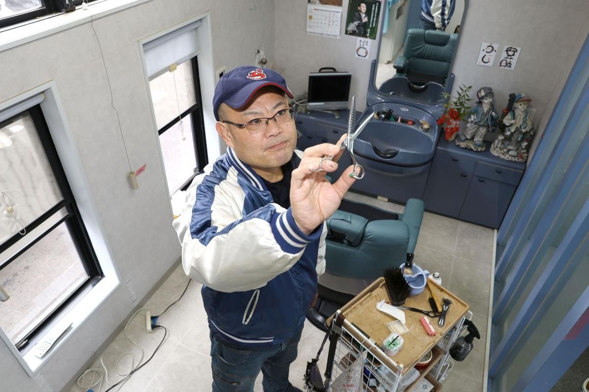 能登半島地震1年］「できれば1年前に戻りたい」新潟市西区“全壊”の理容