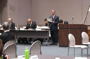 県内各警察署協議会の代表者が集まった会議=10月21日、新潟市中央区