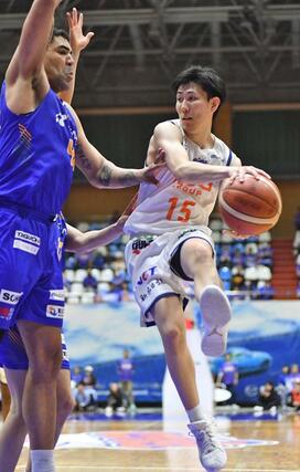 岡山－新潟　１０得点を挙げた濱田貴流馬＝岡山県津山市（新潟アルビレックスＢＢ提供）