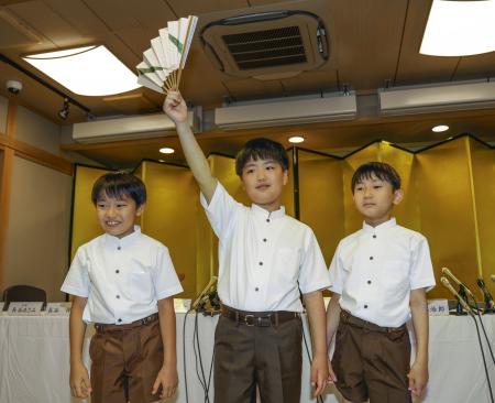 祇園祭、長刀鉾の稚児が決定 「しめ縄切りを頑張りたい」 | 新潟日報