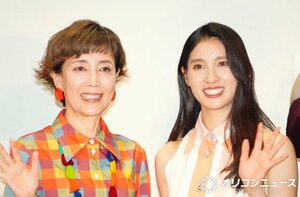 映画『それいけ！アンパンマン パンタンと約束の星』みんなで冒険へ！出発イベントに登壇した（左から）戸田恵子、土屋太鳳 （C）ORICON NewS inc.