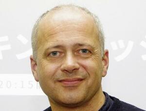 主権者教育のシンポジウムに参加するため来日したドイツ・マクロメディア大のゲルノート・ヴォルフラム教授=東京都港区