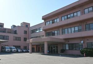 事業承継を検討しているよしだ病院=糸魚川市横町5
