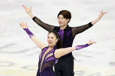 吉田、森田組は15位発進 世界フィギュア第3日 | 新潟日報