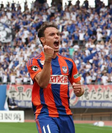 新潟－横浜Ｍ　後半２８分、先制ゴールを決めたＭＦダニーロ・ゴメス＝ビッグスワン