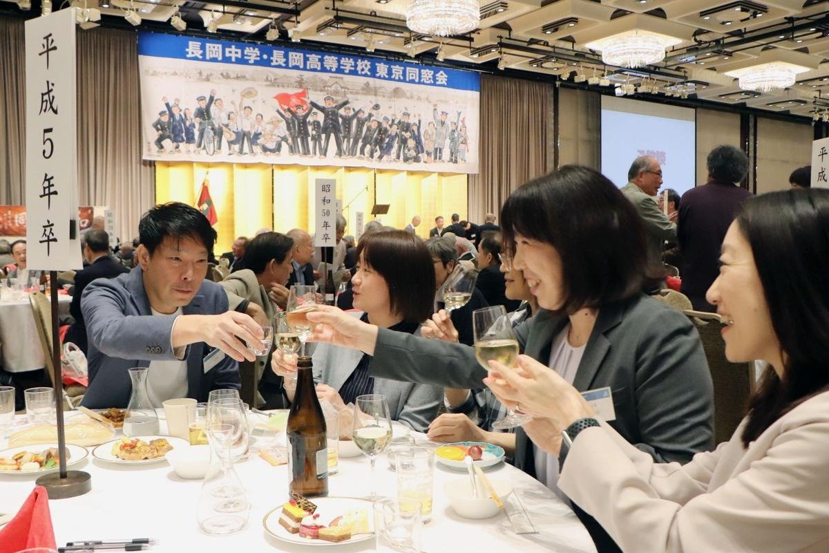 郷土料理で再会！長岡高校同窓会の楽しみ